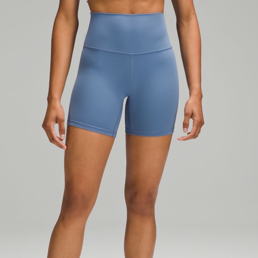 Blue lululemon align high-rise short 6”